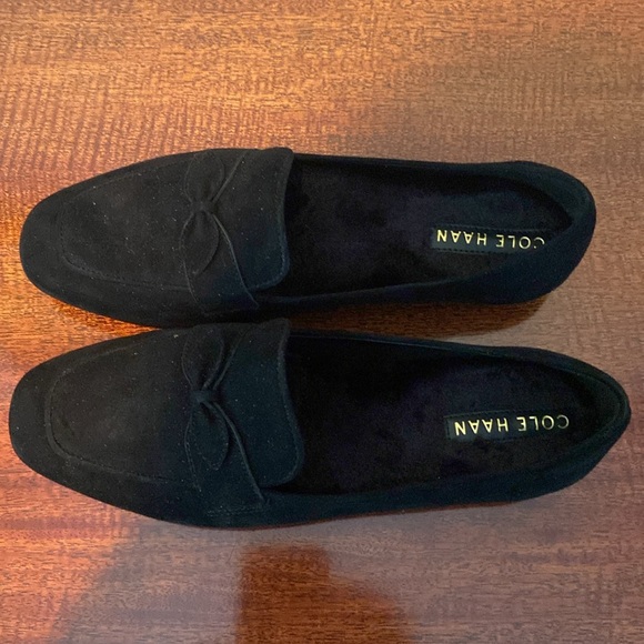 EUC Cole Haan York Bow Loafer - Picture 6 of 8